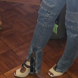 These awesome authentic Balmain jeans